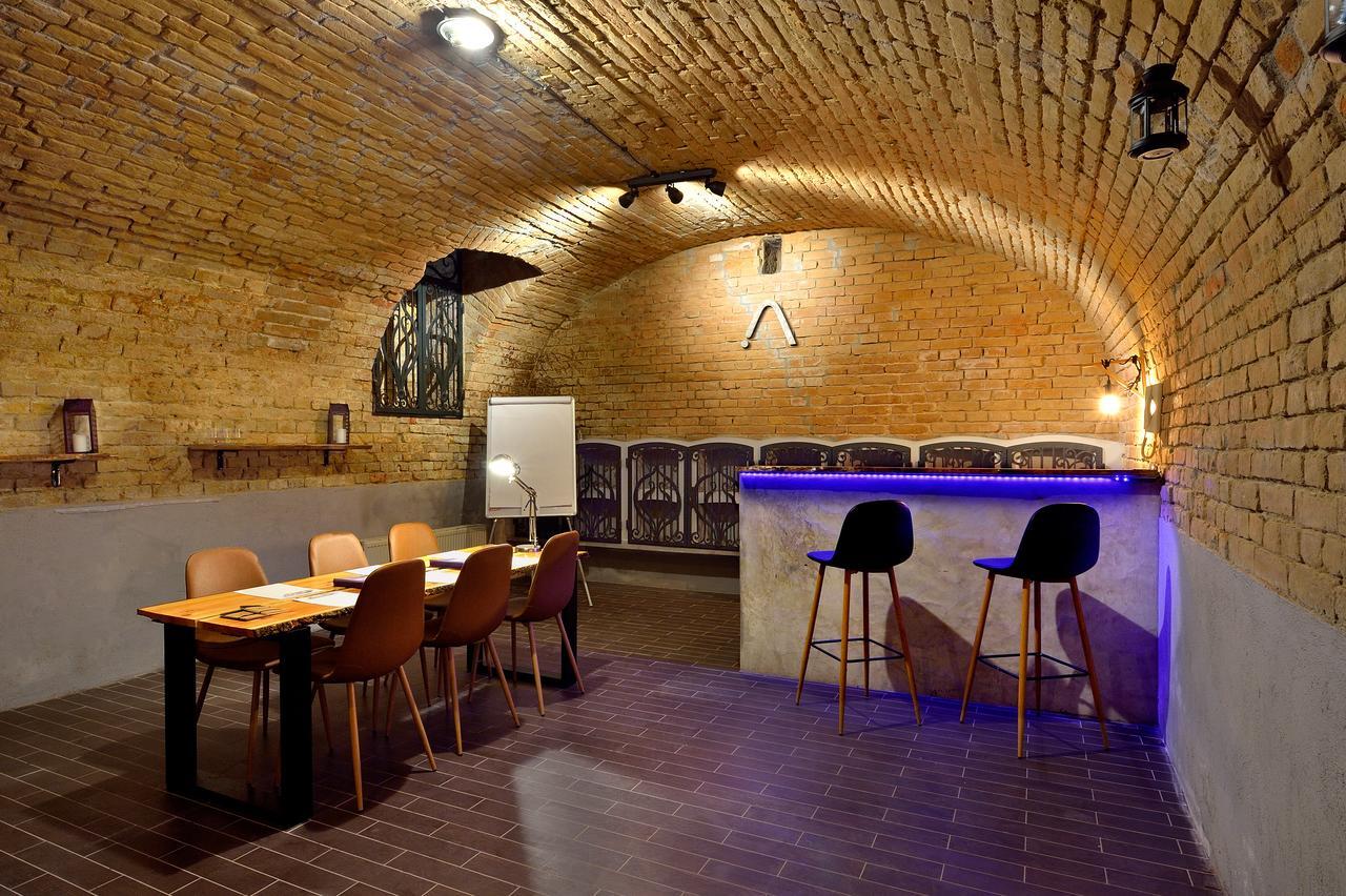 Ambiente Serviced Apartments - Tallerova Bratislava Exterior photo