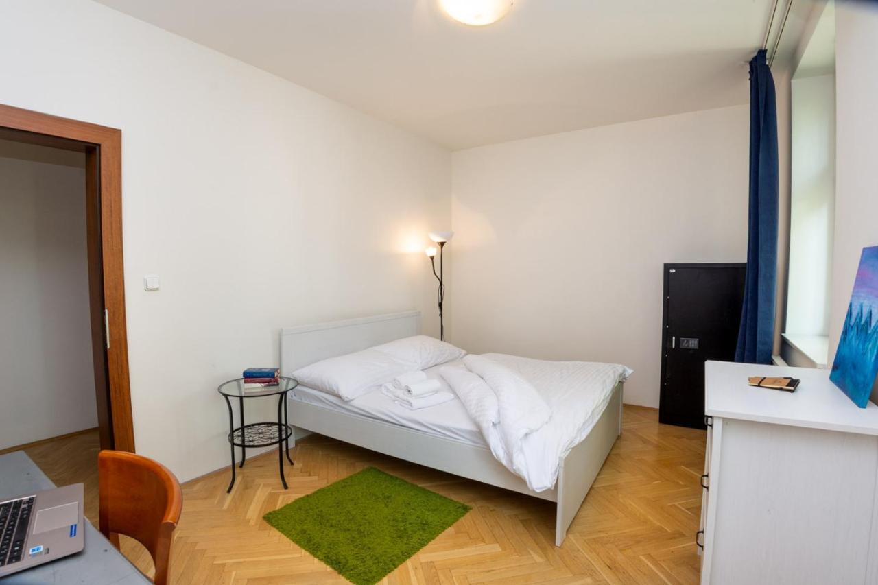 Ambiente Serviced Apartments - Tallerova Bratislava Exterior photo