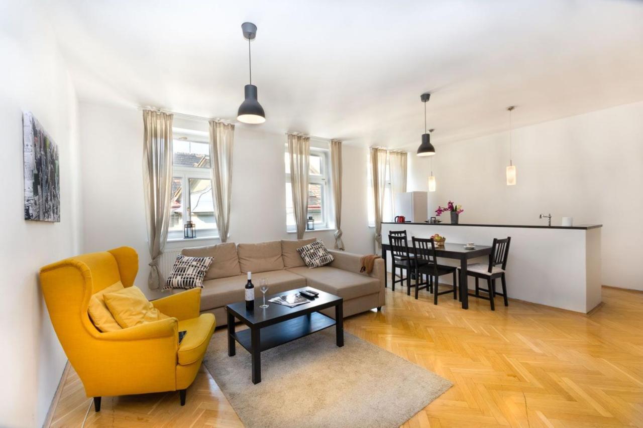 Ambiente Serviced Apartments - Tallerova Bratislava Exterior photo